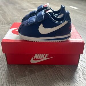 Nike Cortez